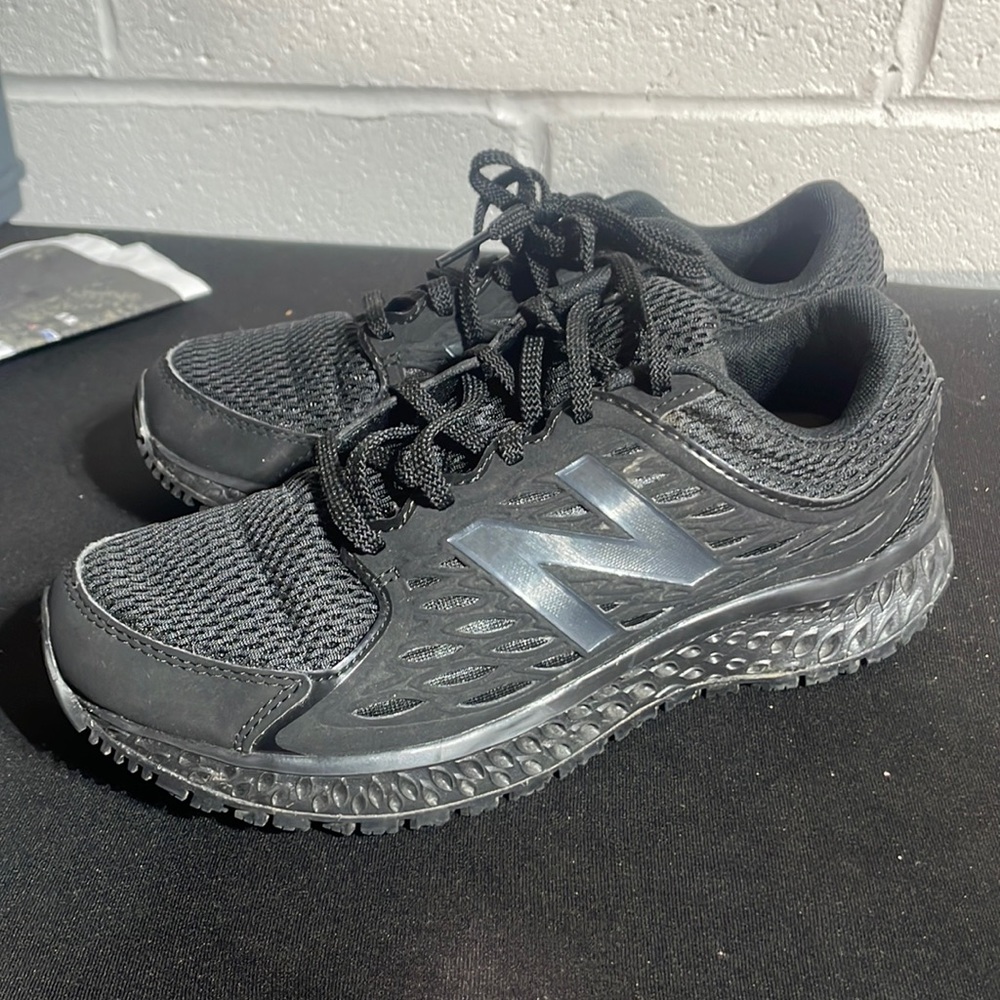 Size 7.5 women new balance